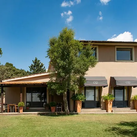 Quercia Rossa Rural House Alloggio per agriturismo *